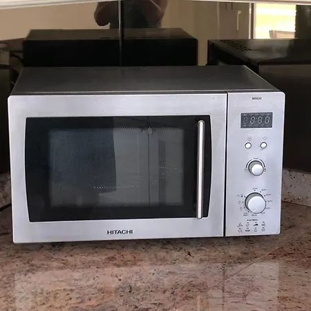 T2 & Garage Front De De Standing Daire *