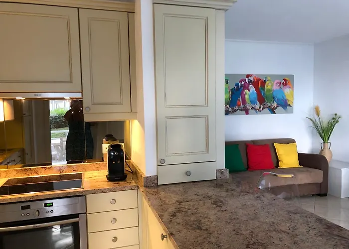 T2 & Garage Front De De Standing * Fréjus