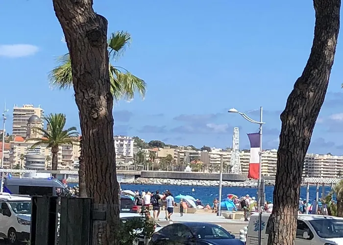 Apartmán T2 & Garage Front De De Standing