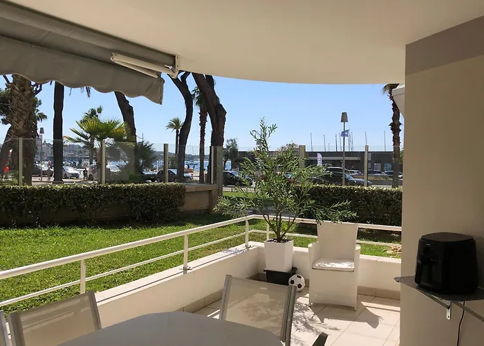 T2 & Garage Front De De Standing Apartmán