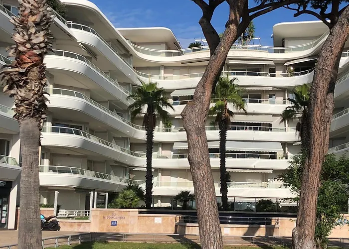 Apartmán T2 & Garage Front De De Standing *